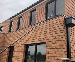 Professional Window Cleaners Hoppers Crossing, Residential Window Cleaning Melbourne, Commercial Window Cleaning Tarneit